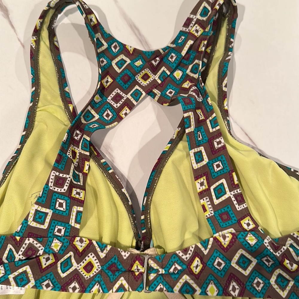 Athleta Geometric Pattern Underwire Bikini Top Ra… - image 7
